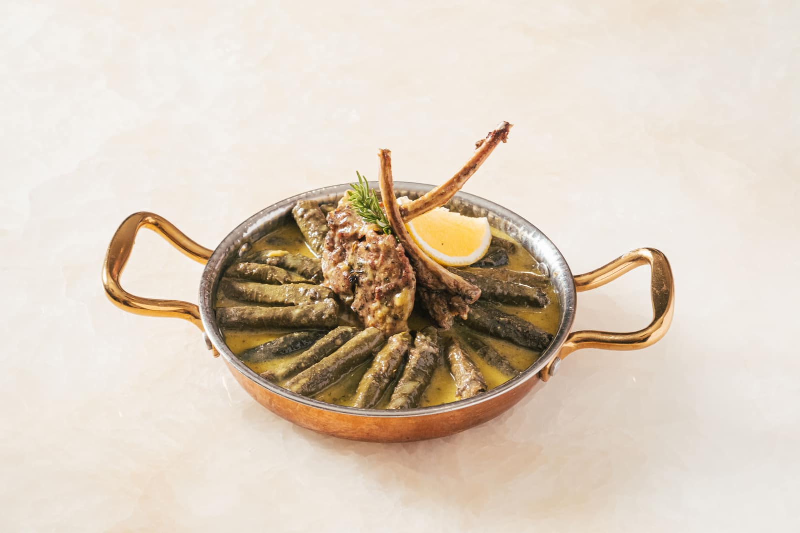 Vine leaves with cutletta